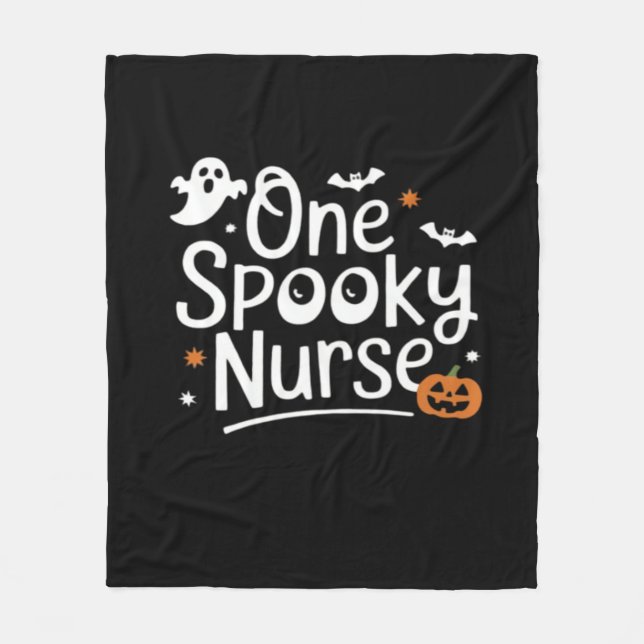 One Spooky Nurse Funny Ghost Nurse Halloween Essen Fleece Blanket (Front)