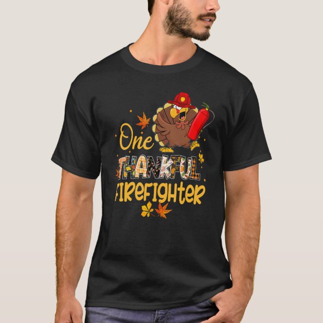 One Thankful Firefighter Turkey Pilgrim Hat Thanks T-Shirt (Front)