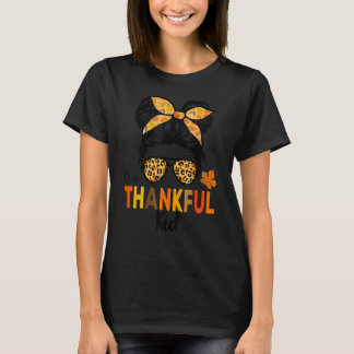 One Thankful Kid  Thanksgiving Girl Messy Bun Leop T-Shirt