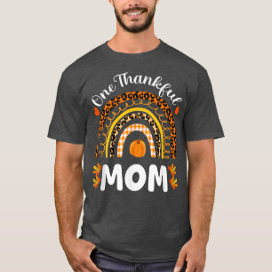 One Thankful Mum Thanksgiving Rainbow Fall Leopard T-Shirt