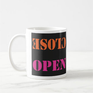 OPEN CLOSE COFFEE MUG