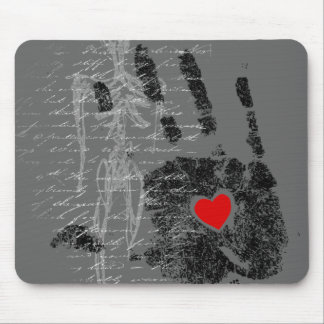 OPEN HEART MOUSE MAT