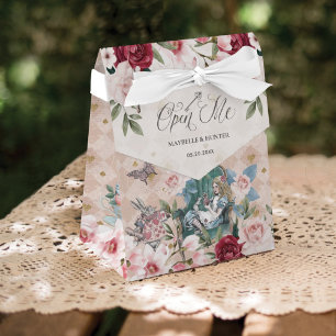 Open Me Chic Vintage Alice In Wonderland Fairytale Favour Box