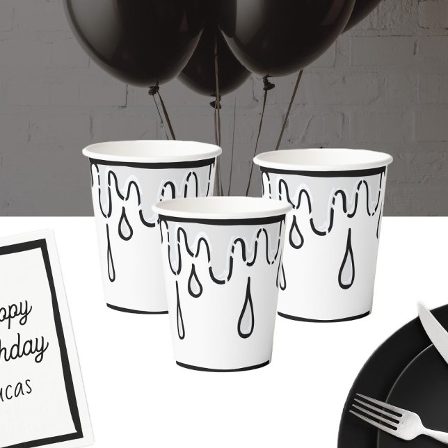 Optical Illusion 2D Comic Birthday Party  Paper Cups (Creator Uploaded)