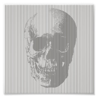 Optical illusion skull photo print