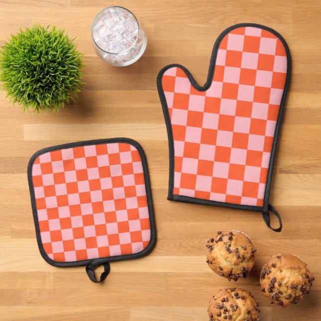 Orange and Pink Chequerboard Pattern Oven Mitt & Pot Holder Set (Top Down)