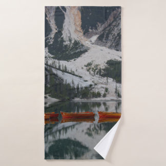 ORANGE CANOE ON BODY OF WATER BATH TOWEL