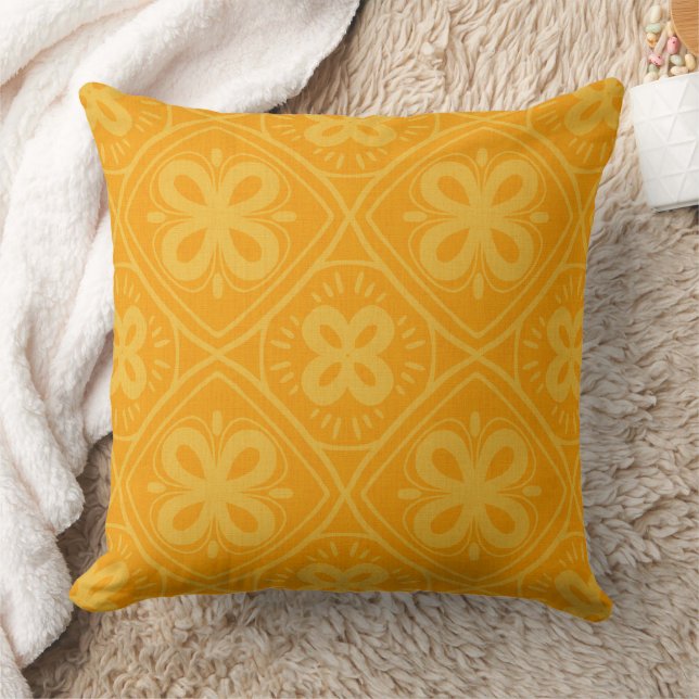 orange retro style pattern cushion (Blanket)