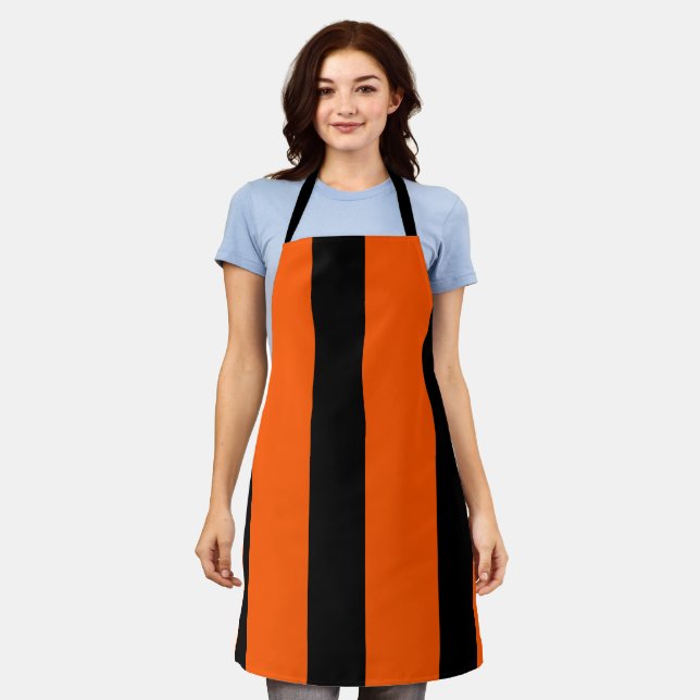 Orange stripes pattern apron (Worn)