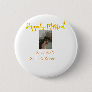 Orange yellow retro photo happily married couple 6 cm round badge