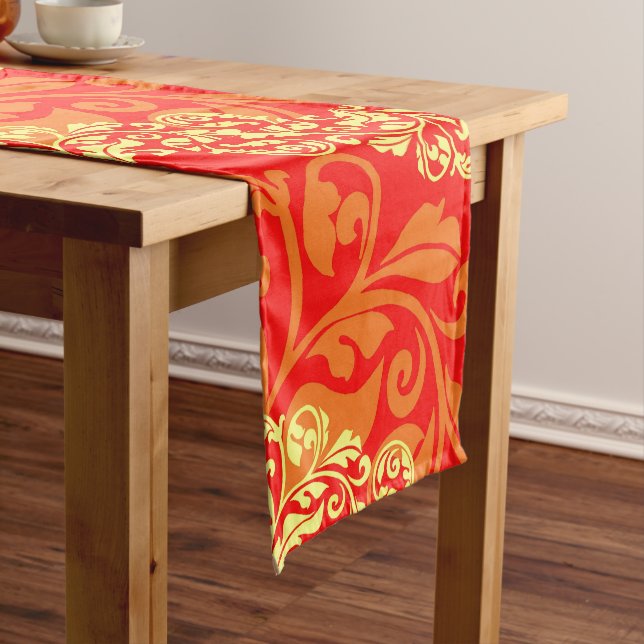 Oranges and Lemons Short Table Runner (In Situ)