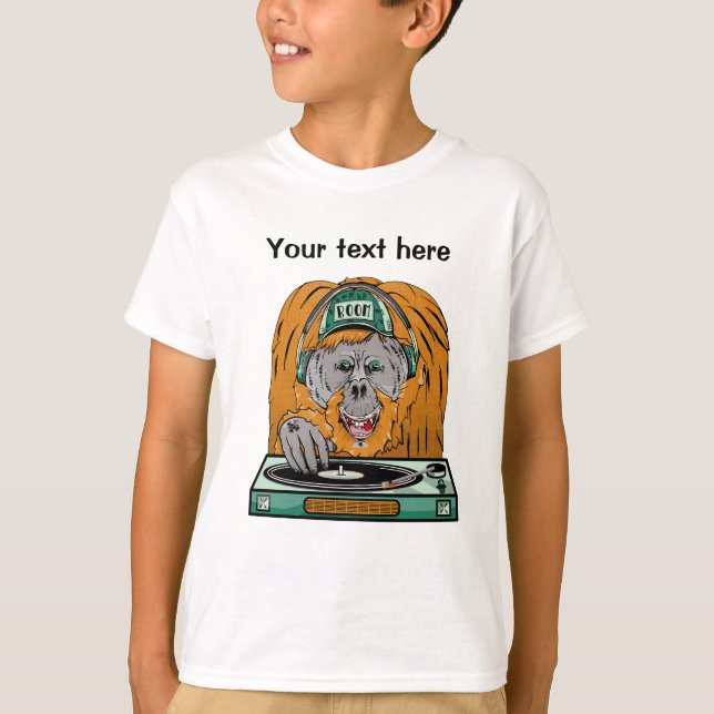 Orangutan making music T-Shirt (Front)