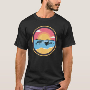 Orca & Whale Family Vintage Retro Art Killer Whale T-Shirt