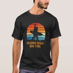 Orchard Beach New York Sasquatch Souvenir T-Shirt