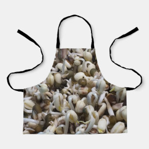 Organic Mung Sprouts – A Nutrient-Packed Superfood Apron