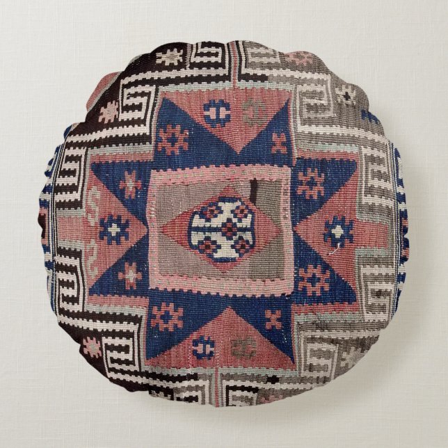Oriental Antique Red Kilim Rug     Round Cushion (Front)