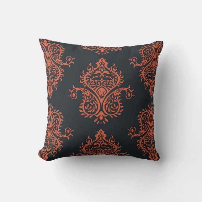 Oriental damask: Mediterranean vintage pattern. Cushion (Front)