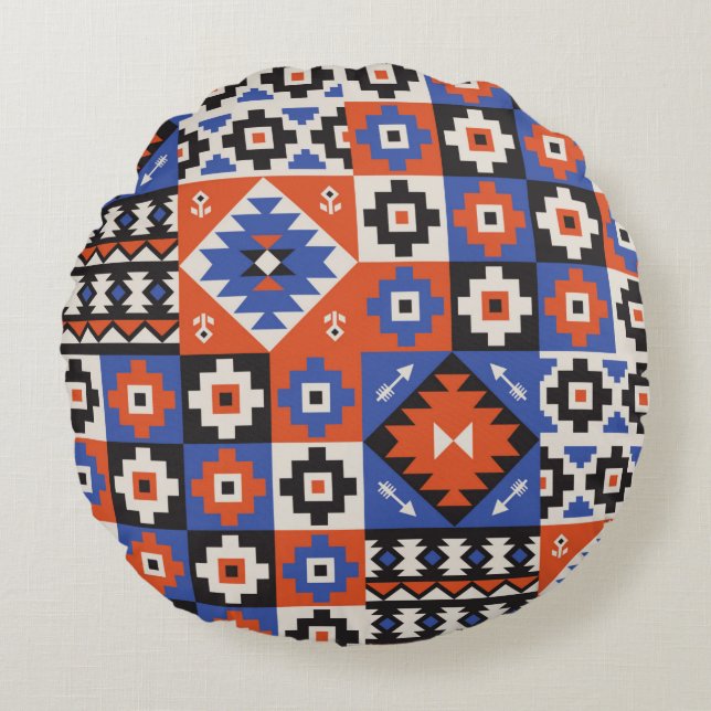 Oriental geometric seamless pattern. Ethnic design Round Cushion (Front)