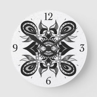 Ornamental Eye - Weirdcore Botanical Tattoo Style Round Clock