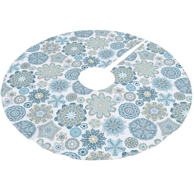 Ornate Aqua Teal Blue Flower Snow Flakes Pattern Brushed Polyester Tree Skirt (Angled)