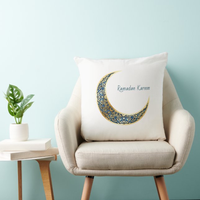 Ornate Crescent Moon Ramadan Pillow (Chair)