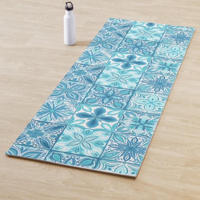 Ornate tiles in blue and white yoga mat (In Situ)