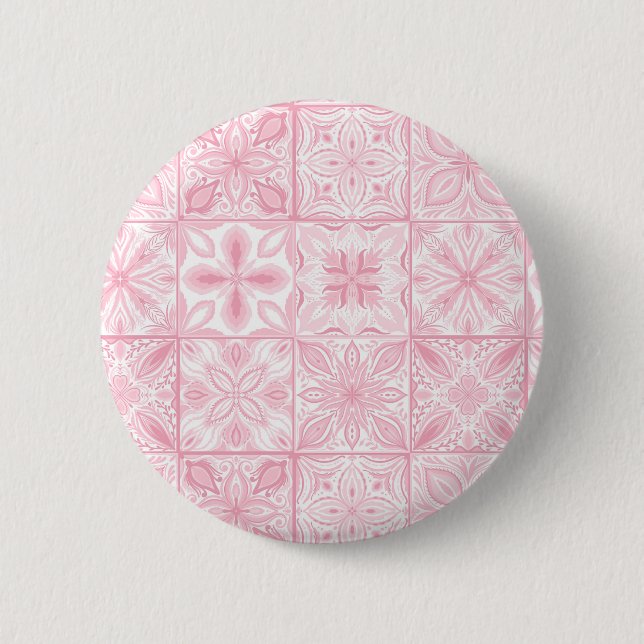 Ornate tiles in pink  6 cm round badge (Front)