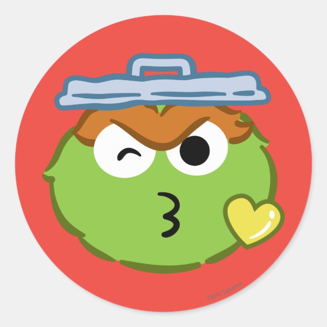 Oscar Face Throwing a Kiss Classic Round Sticker (Front)