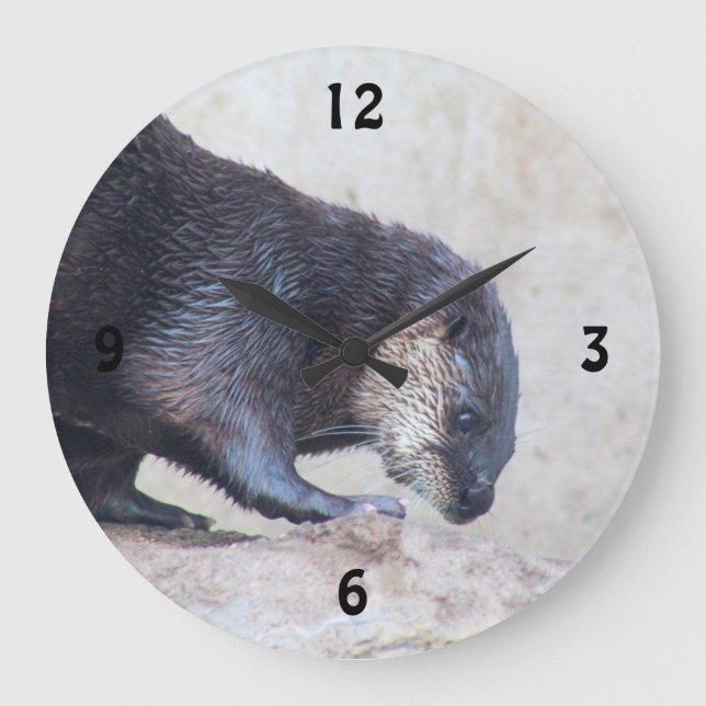 Otterly sleek large clock (Front)