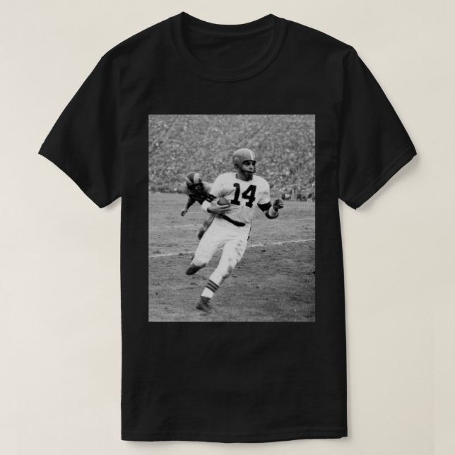 Otto graham Classic T Shirt (Design Front)
