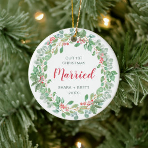 Our First Christmas Married Red Green Wreath Ceramic Tree Decoration