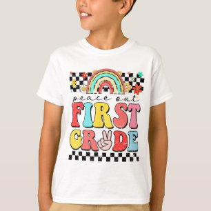 Out 1st Grade Retro Groovy Happy Last Day Of Schoo T-Shirt