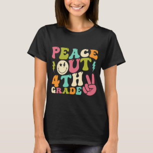 Out 4th Grade Groovy Graduation Last Day Of School T-Shirt