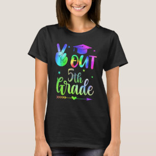 out 5th grade graduation class of 2024 elementary  T-Shirt