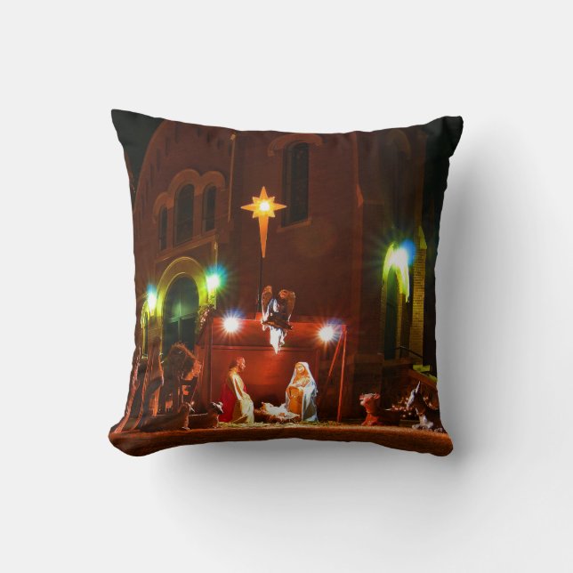 Outdoor nativity scene cushion (Front)