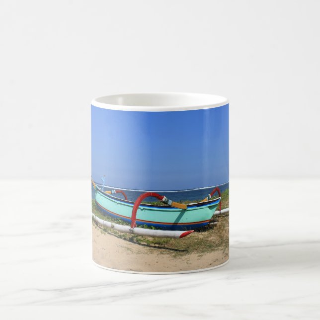 Outrigger boat coffee mug (Center)