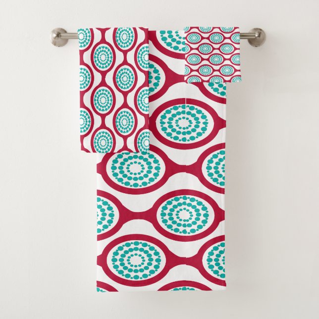 Oval Chains  Bath Towel Set (Insitu)