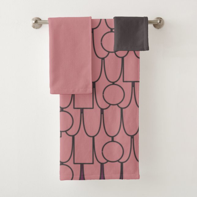 Ovals and Rectangles and Circles, Oh My!  Bath Tow Bath Towel Set (Insitu)
