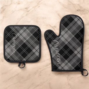 Oven Mitt Pot Holder Set Personalised Black Plaid