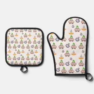 Oven Mitt & Pot Holders Onion Holder Set