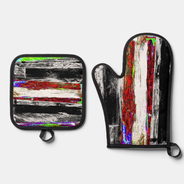 Oven Mitt & Pot Holders – Reflection Layers Holder Set (Front)