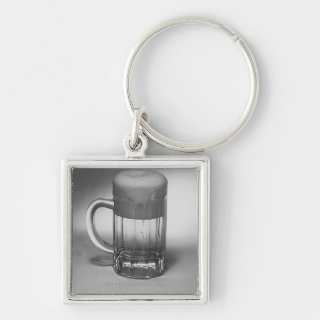 Overflowing beer glass key ring (Front)