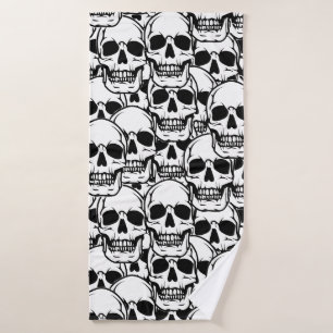 Overlapping skulls bath towel