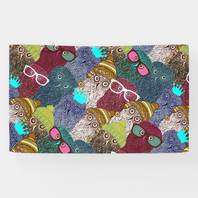 Owl in crown banner (Horizontal)