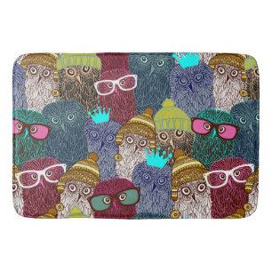 Owl in crown bath mat