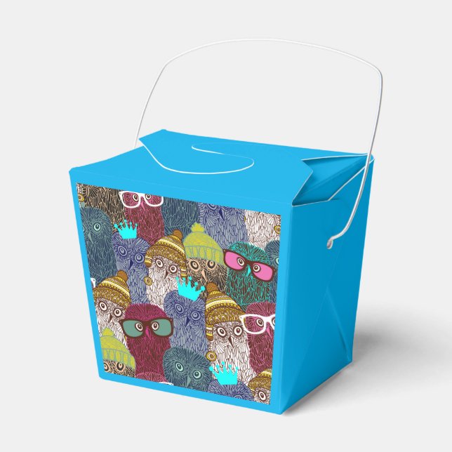 Owl in crown favour box (Front Side)