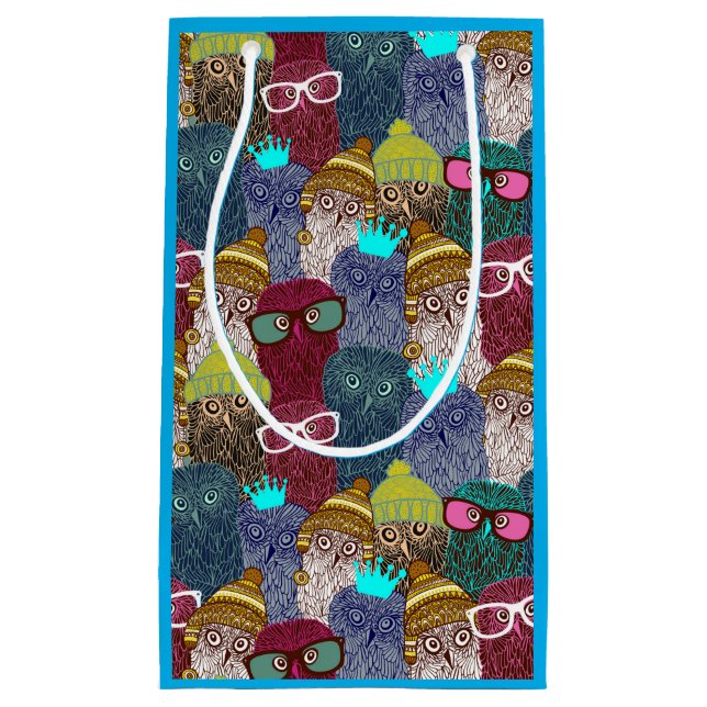 Owl in crown small gift bag (Front)