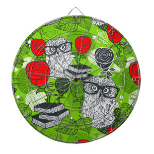 Owl in red roses dartboard
