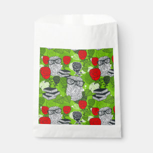 Owl in red roses favour bags