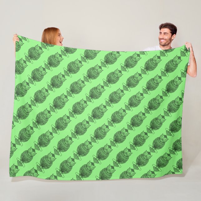 Owl (neon green) - Fleece Blanket (In Situ)